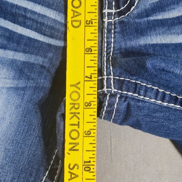 Maurices jeans women's size 5/6 ink blue colour Low rise Boot cut Embroidered - Picture 13 of 14